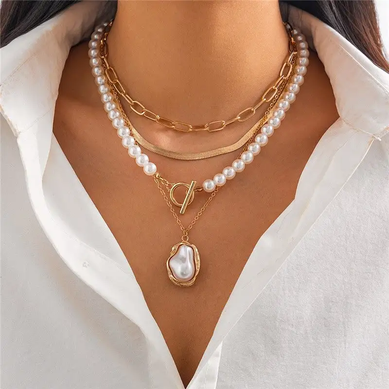 Classic Irregular Pearl Necklace