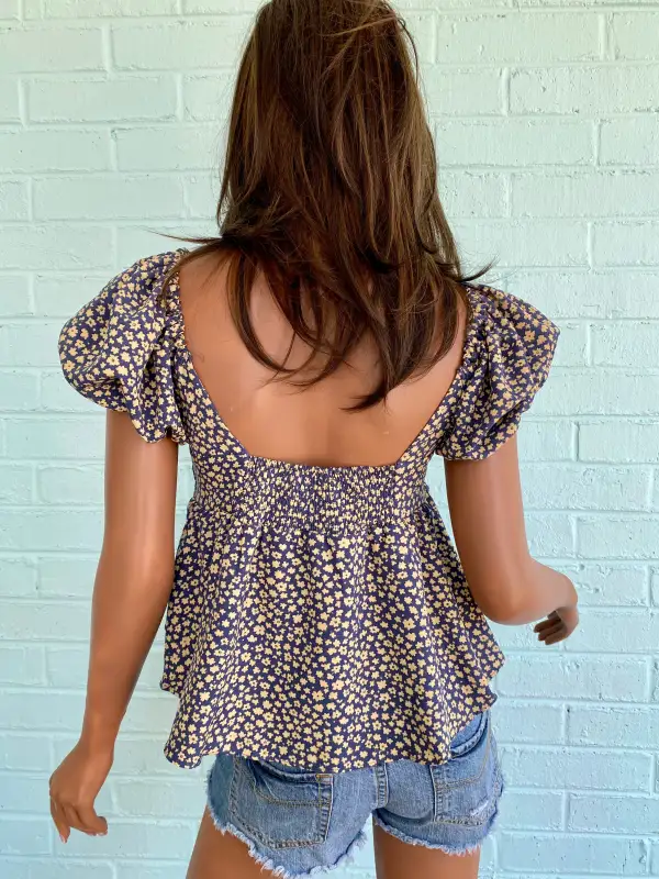 Relaxed Floral Blouse