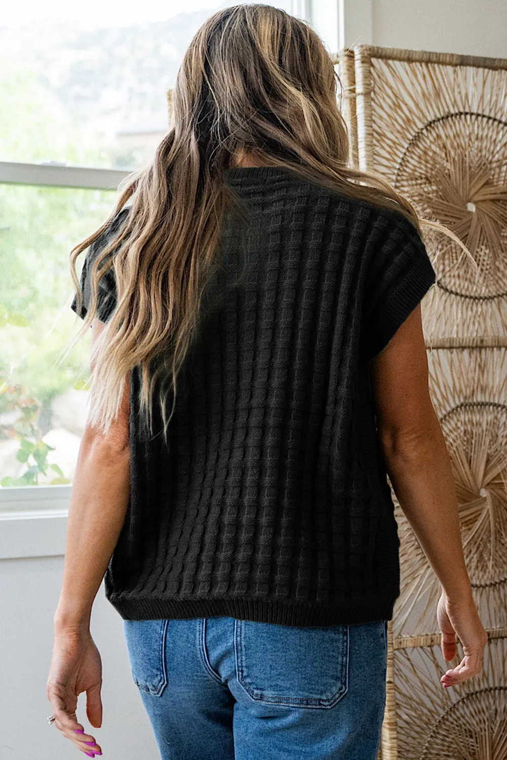 Black Round Neck Textured Short Sleeve Top