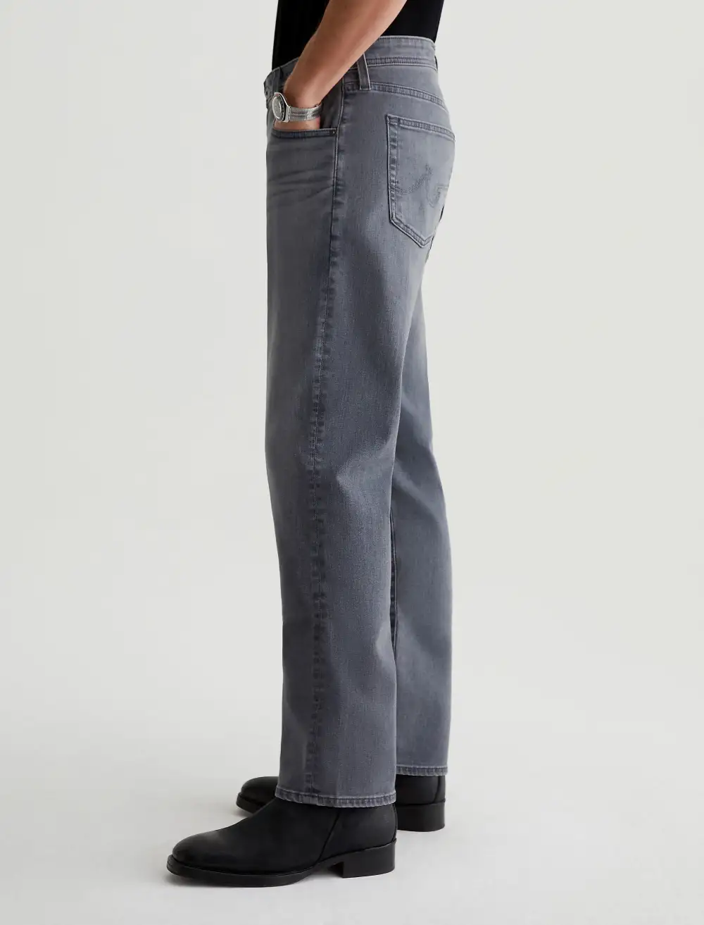 Men's Relaxed Tapered Mid Rise Power Stretch Jeans