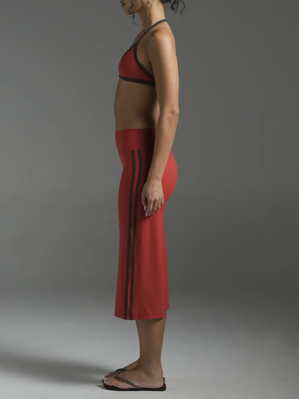 Classic Wide-Leg Striped Scrunch-Detail Sculpting Capri Leggings