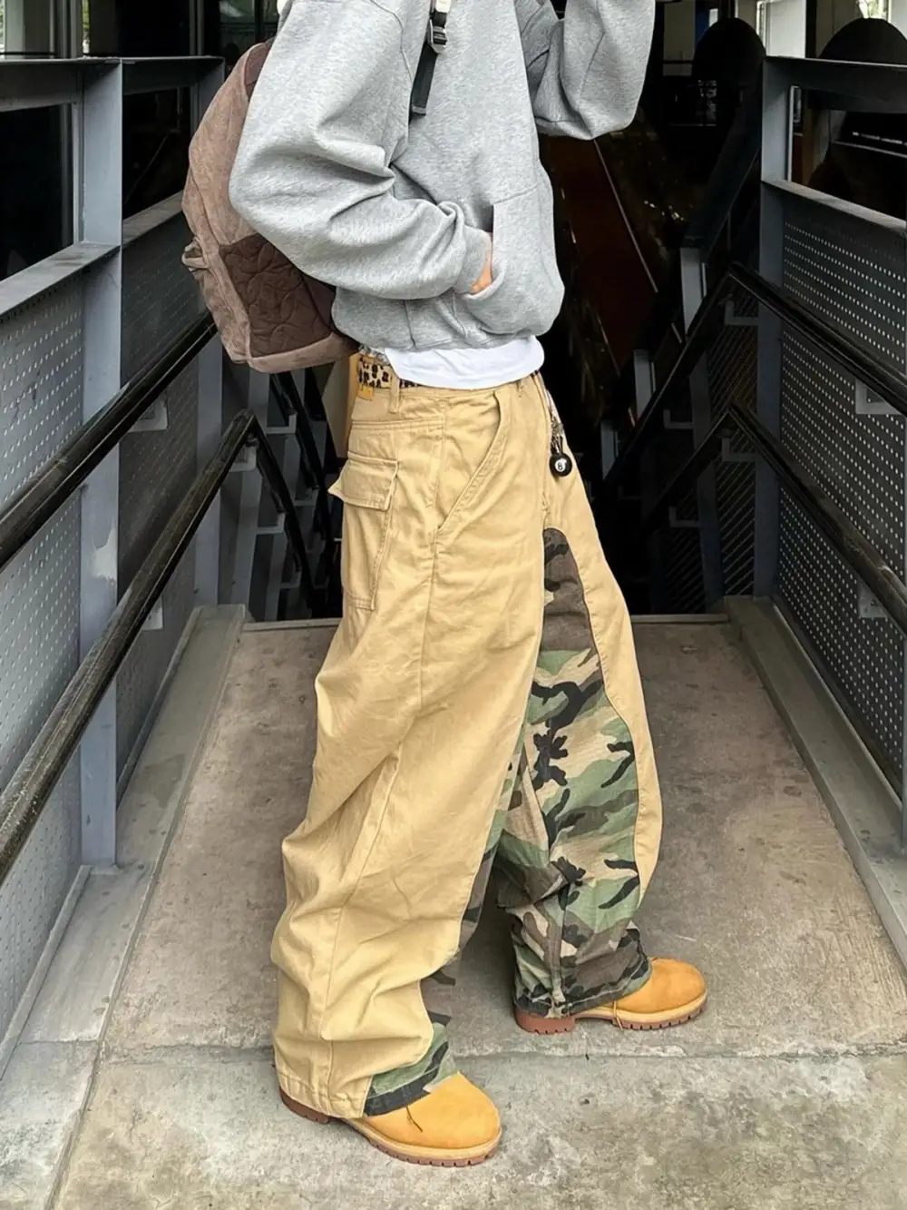 Wide-Leg Camouflage Contrast-Detail Pants