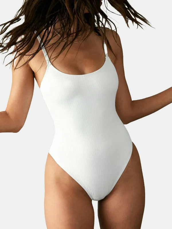 Low Neck Sunscreen Swimsuit