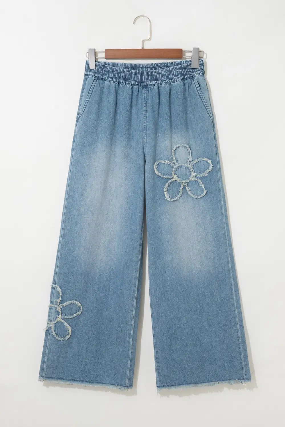 Women's Frayed Floral Patch Wide Leg Raw Hem Wide Leg Jeans