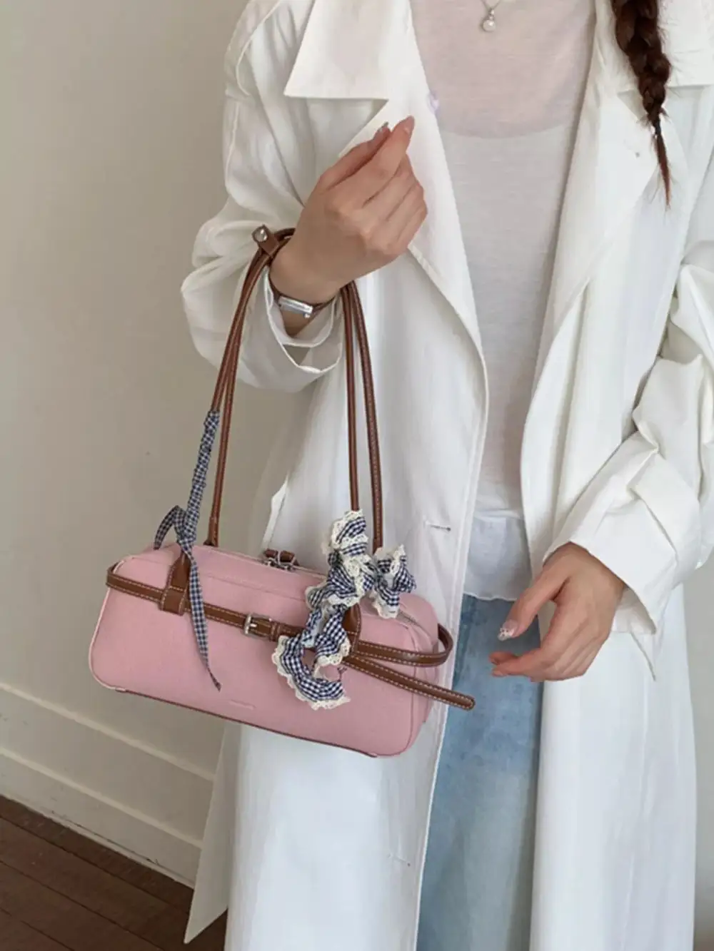 Women's Decorative Buckle Shoulder Bag