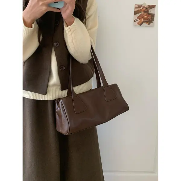 Soft Slim Baguette Bag