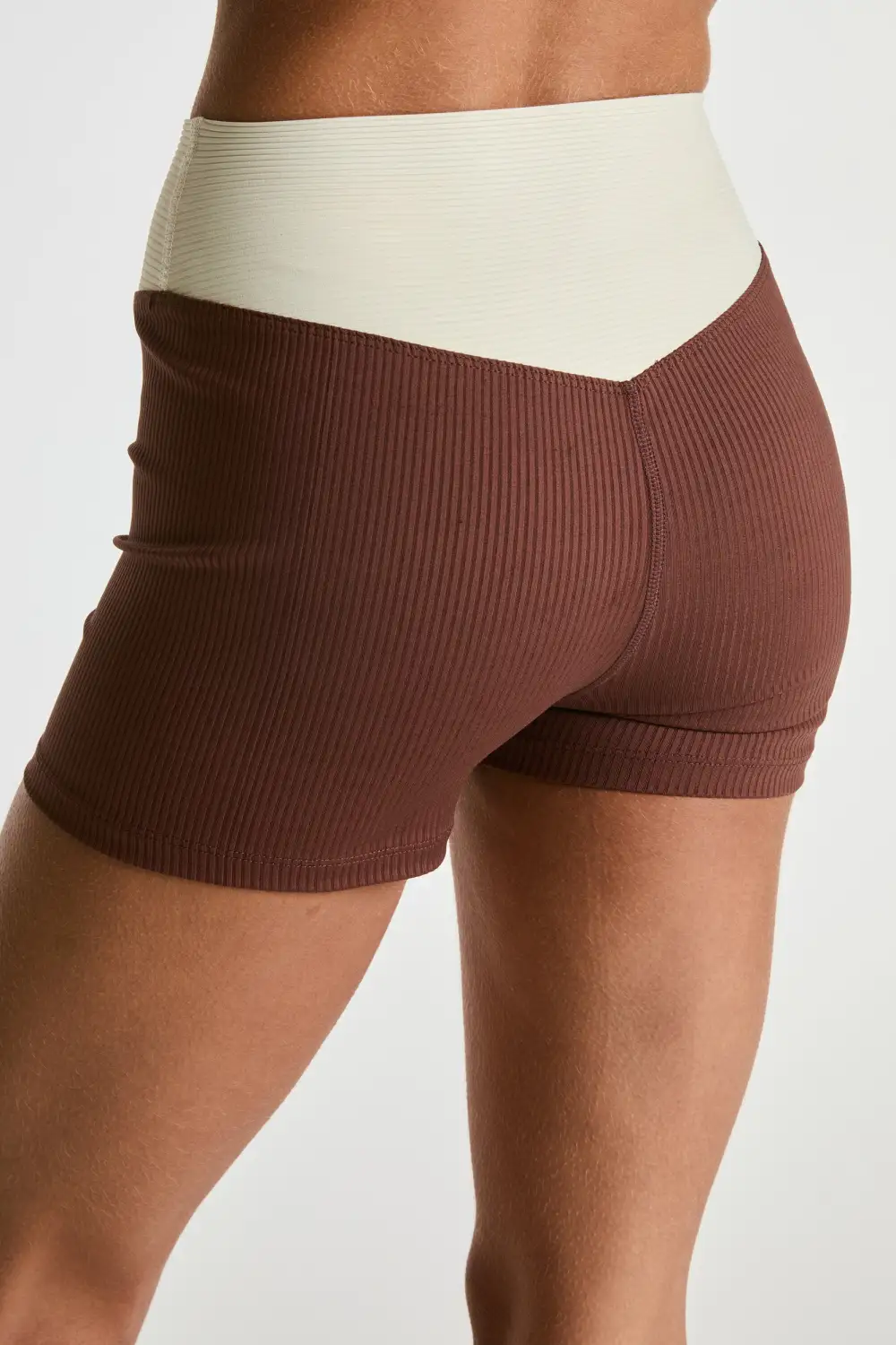 Two-Tone Ribbed Yoga Shorts