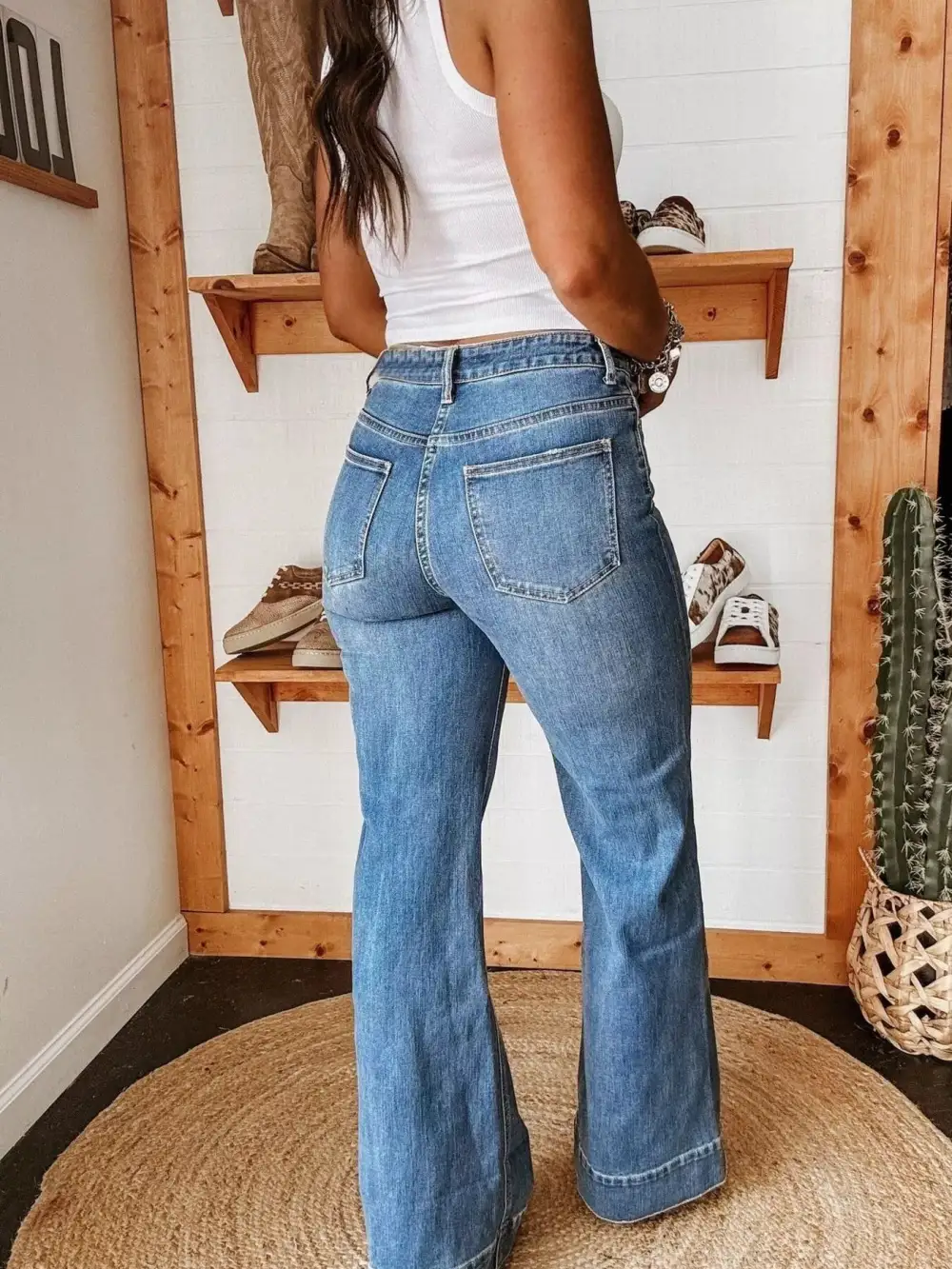 Easy Wide Leg Relaxed Fit Jeans