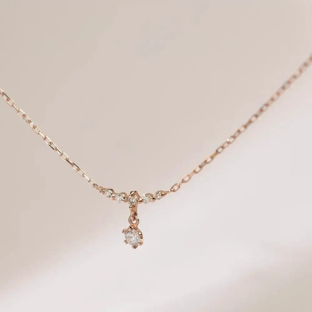 Soft Snowflake  Necklace