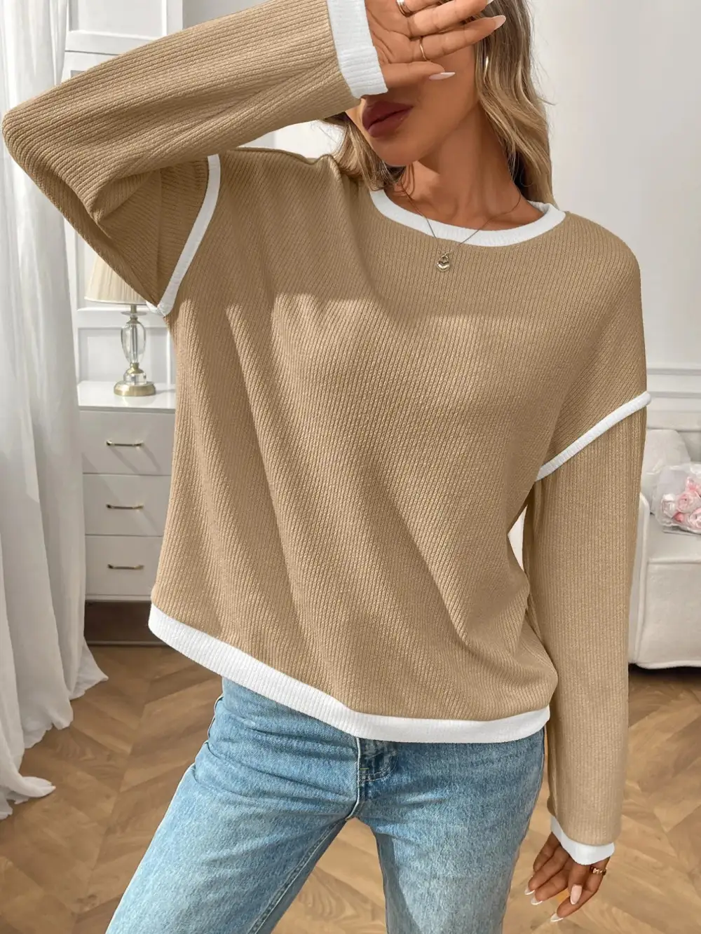 Ribbed Contrast Trim Long Sleeve Top