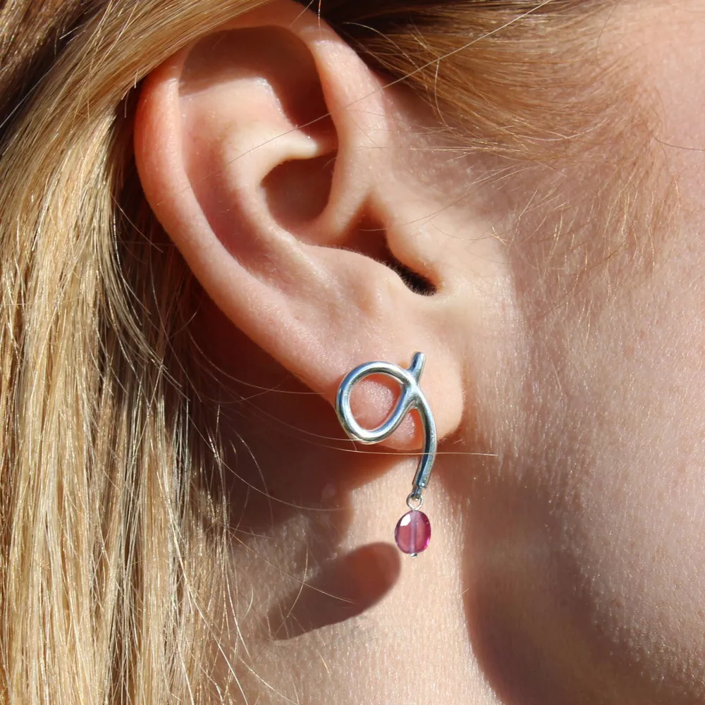Refined Everyday Accessory 110