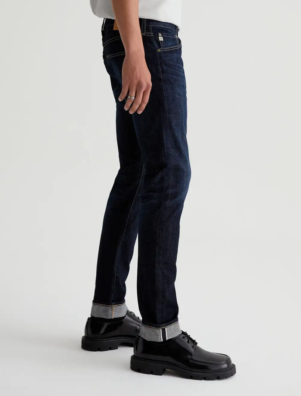 Men's Modern Slim Selvedge Twill Jeans