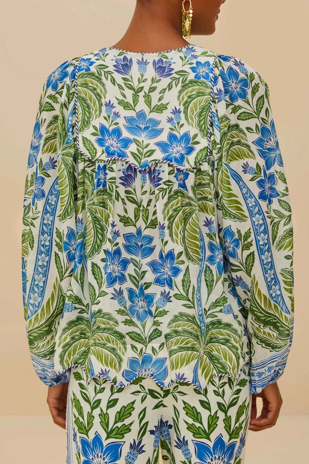 Cotton Tropical-Print Long-Sleeve Button-Front Blouse