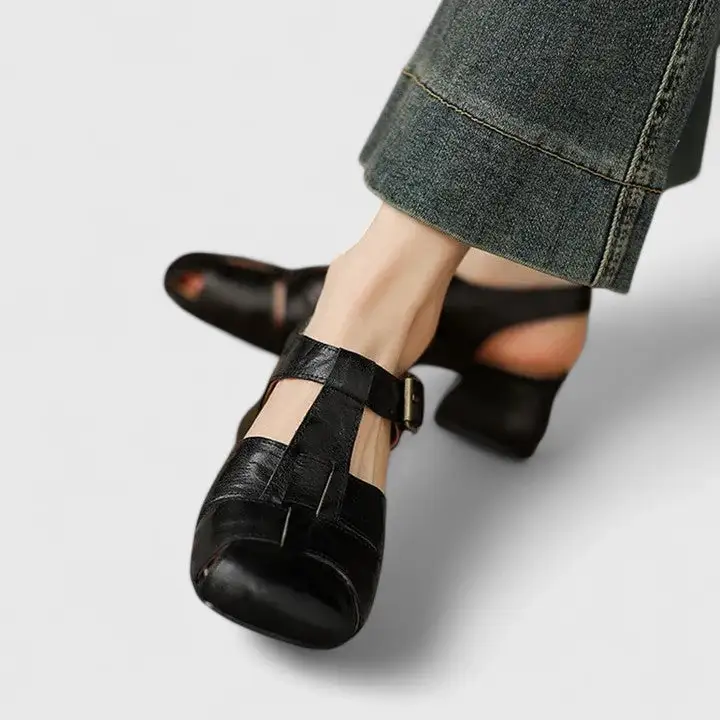 Modern Leather Everyday Flat Sandals
