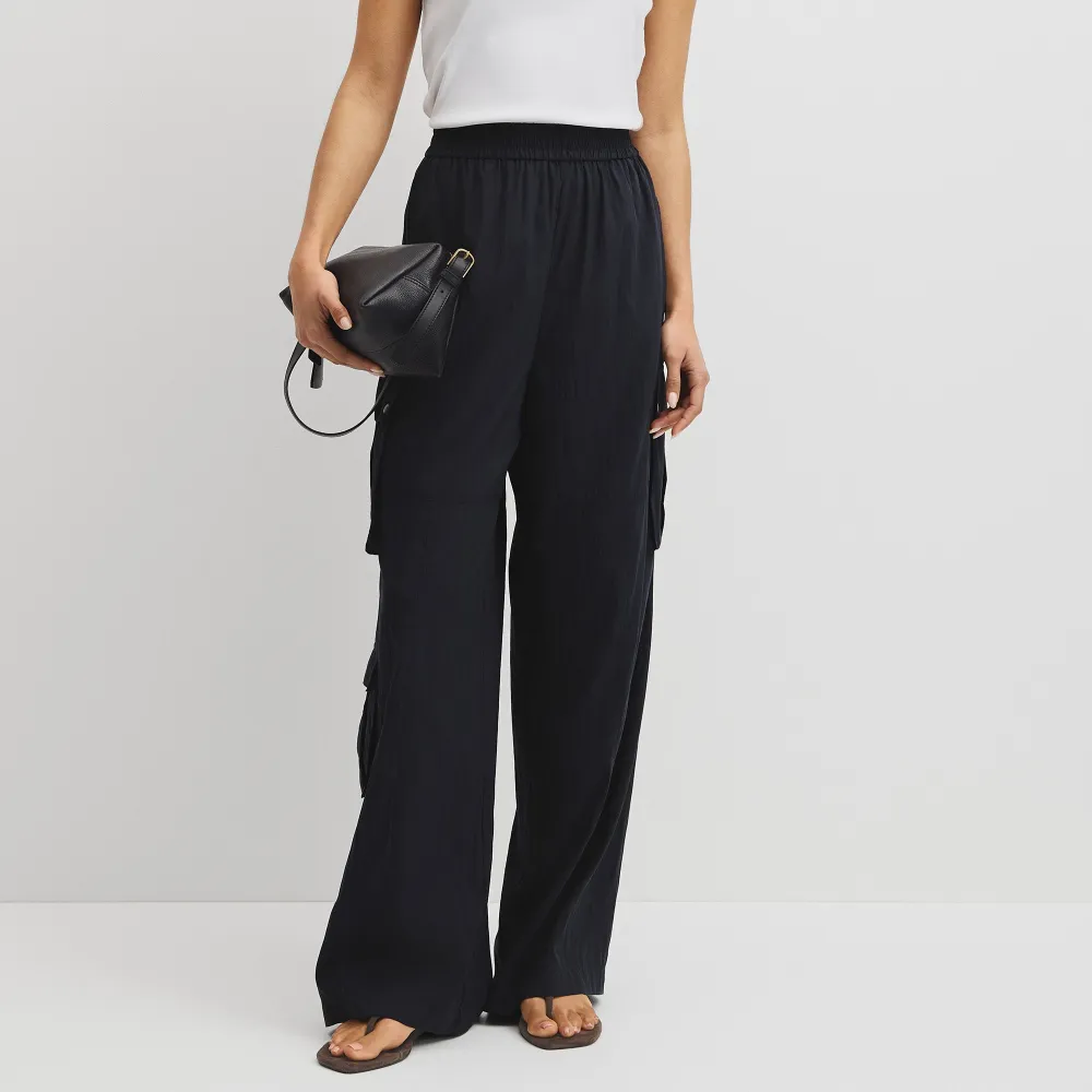Women's Modern Refined Classic Pants