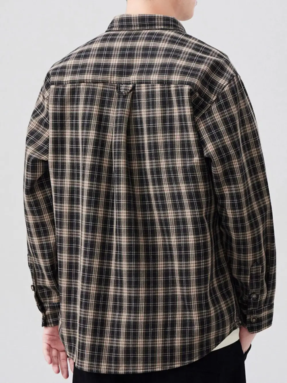 Pocket Detail Plaid Long Sleeve Shirt