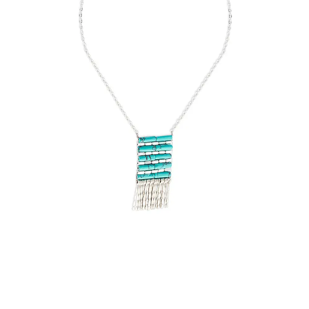 Fringe Detail Distinctive Necklace