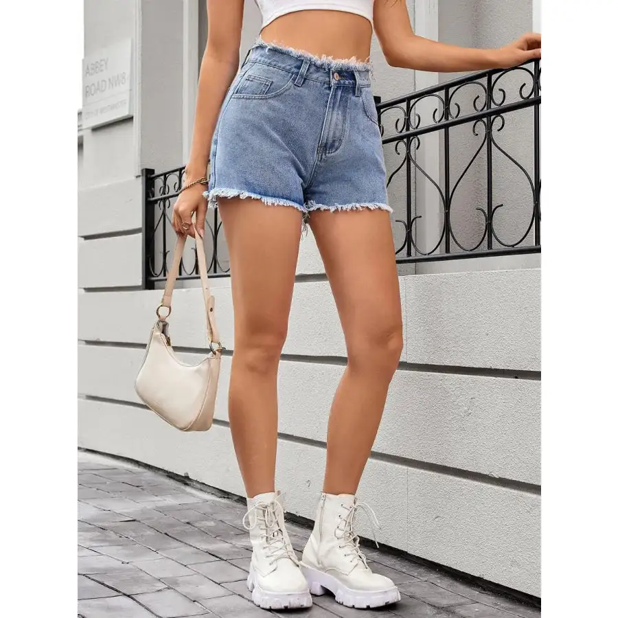 Everyday Raw Hem Pocketed Washed Denim Shorts