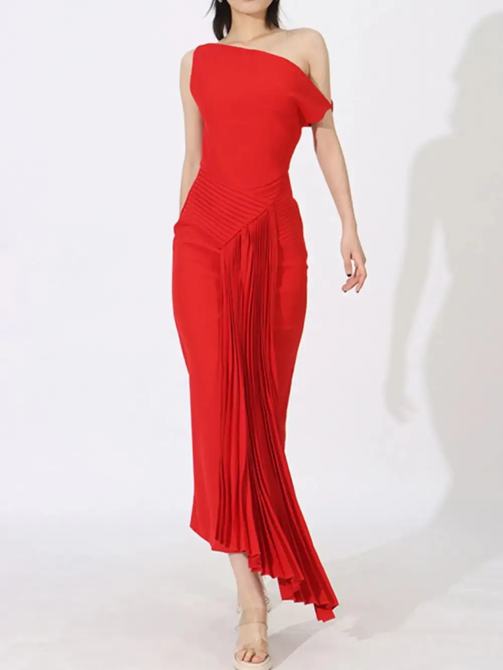 Easy Fit Pleated Dress