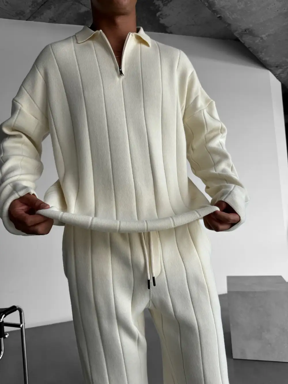Casual Relaxed Knit Sweatshirt
