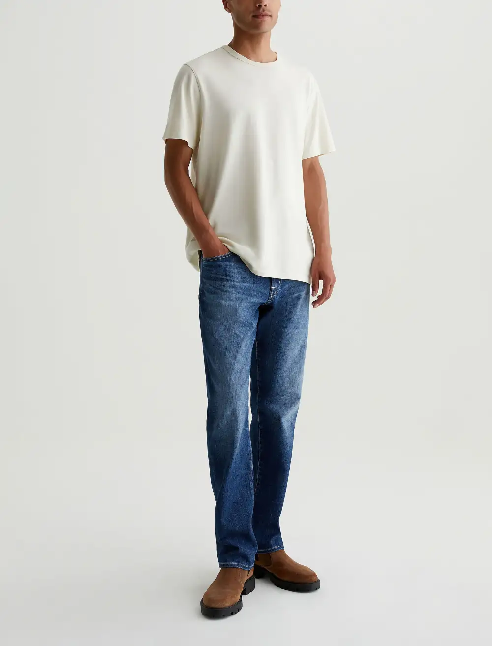 Men's Relaxed Tapered Mid Rise Zip Fly Jeans