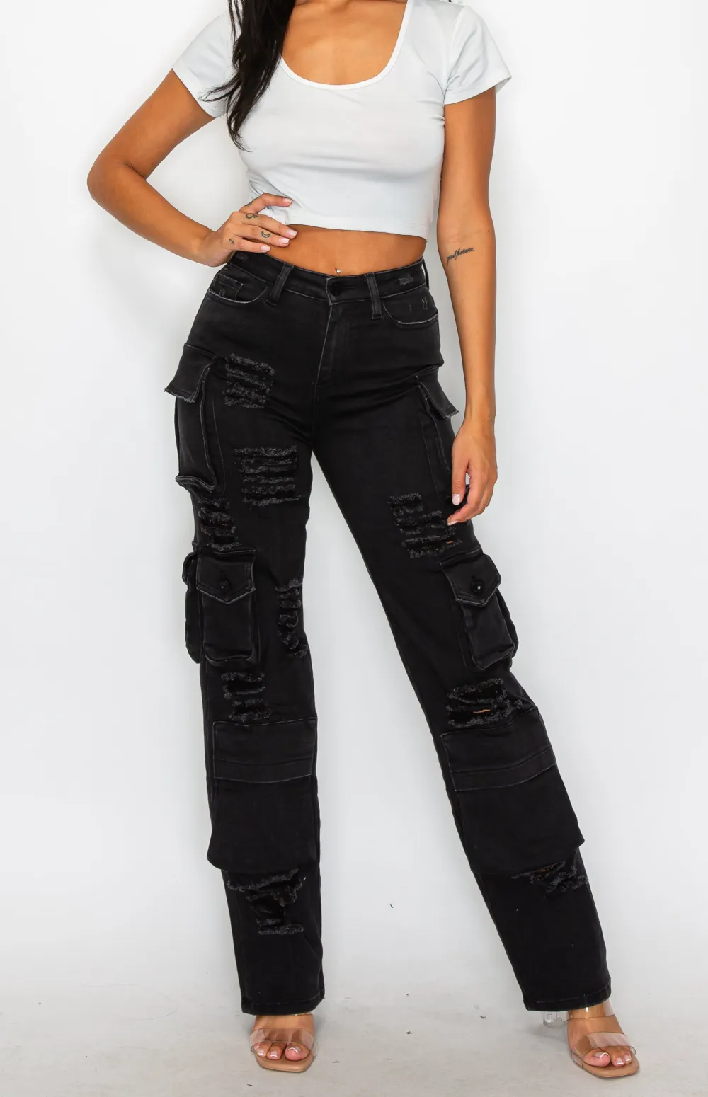 Mid-Rise Multi-Pocket Cargo Jeans