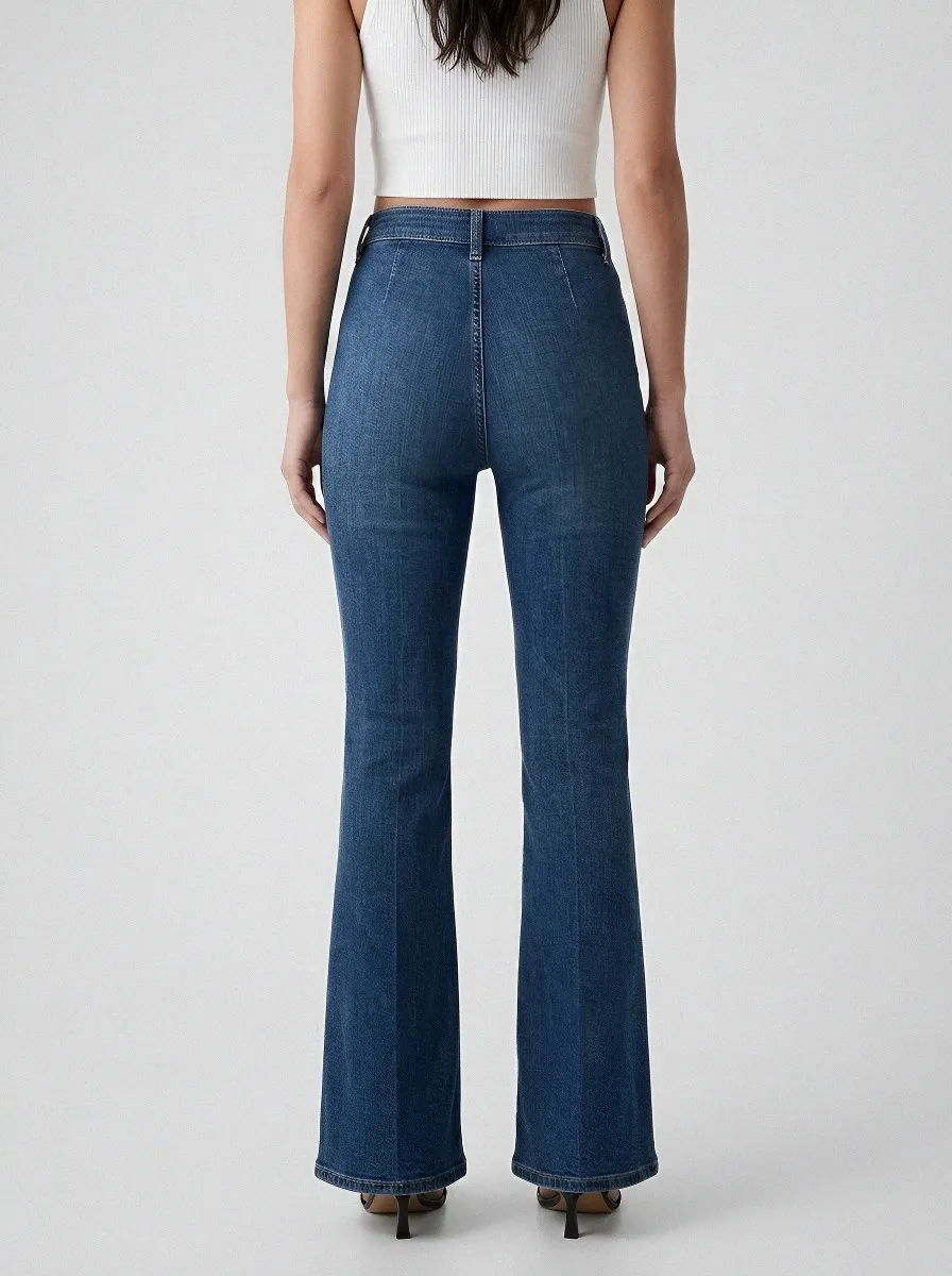 Vintage-Inspired High-Waist Stretch Women's High-Waist Stretch Flare Jeans
