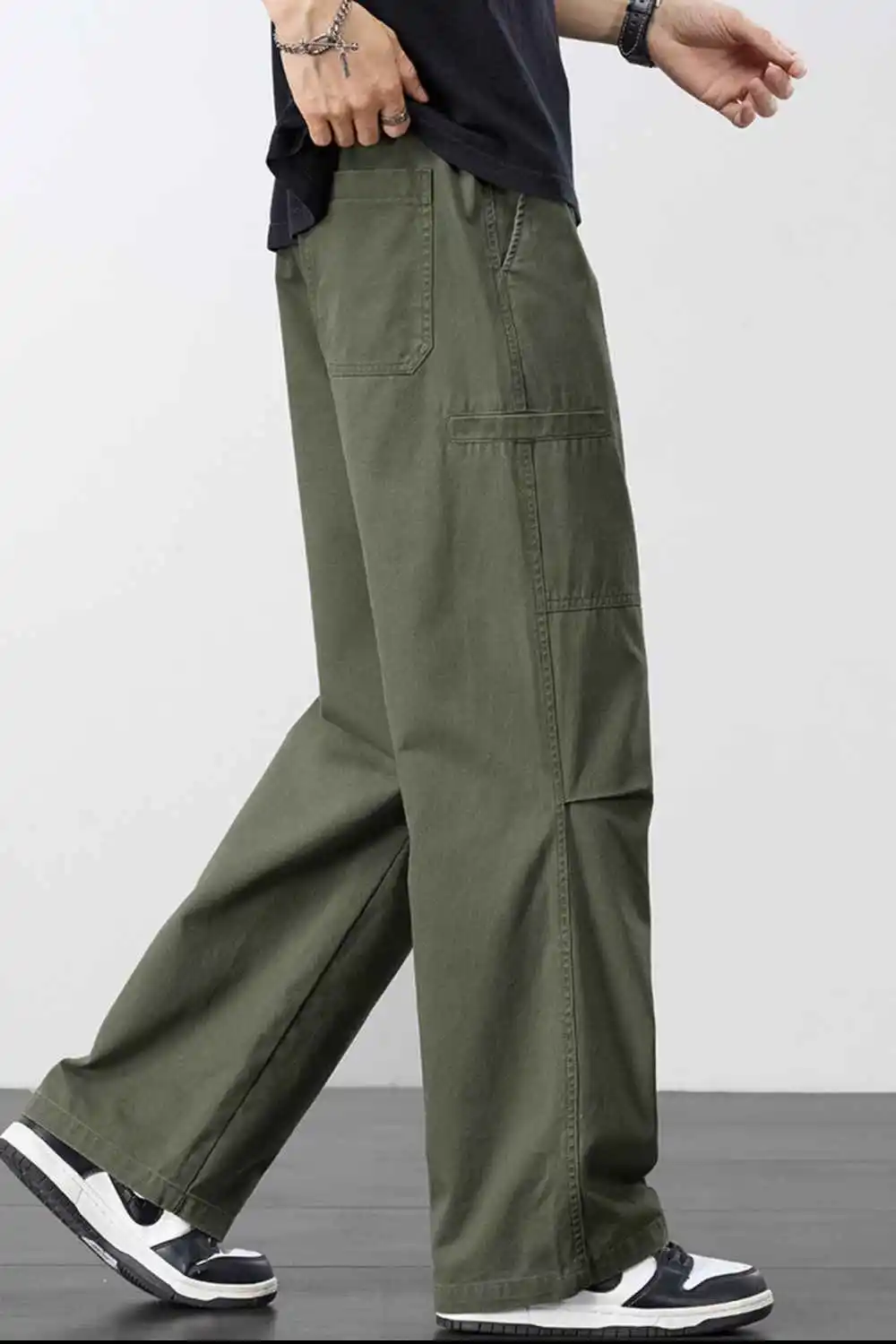 Loose Fit Cargo Pants with Drawstring