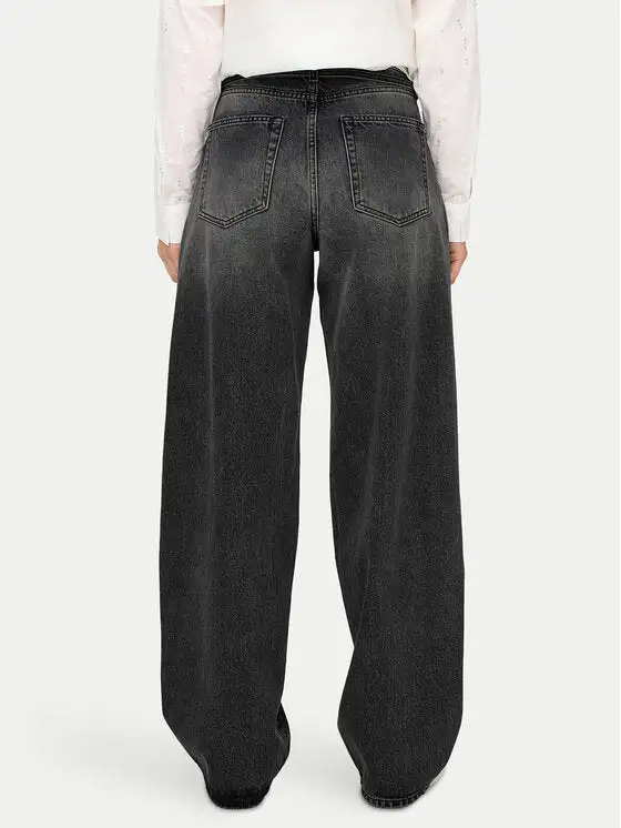 Straight Wide Leg Cropped Jeans
