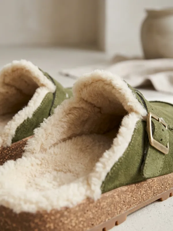 Women's Contemporary Faux Fur Lined Suede Wood Sole Loafers