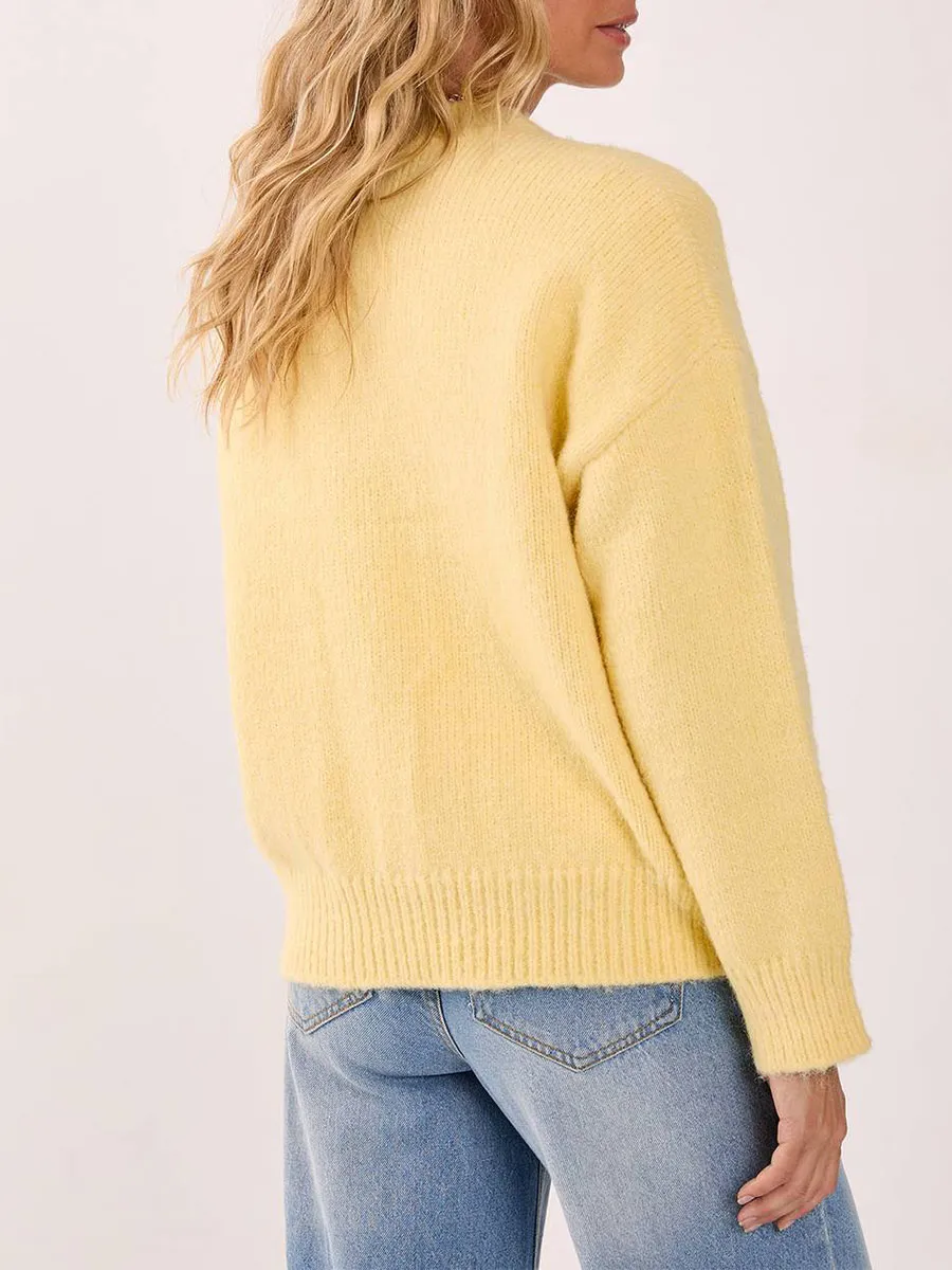 Lady'S Stylish Loose-Fitting High-Neck Knitted Top