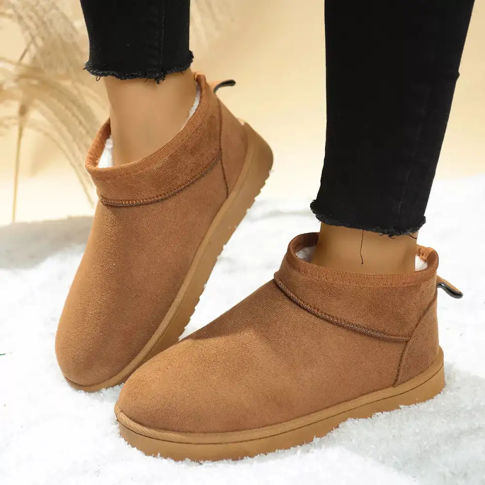 Structured Round Toe Platform Boots