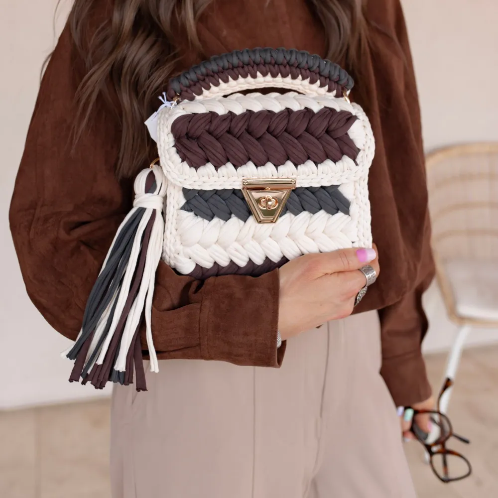 Relaxed Crochet Shoulder Bag