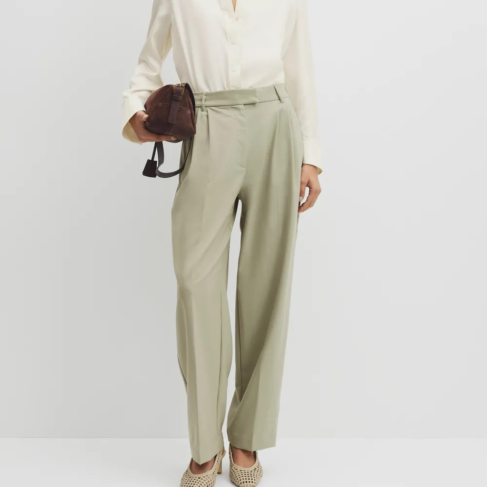 Women's Textured Tailored Pants