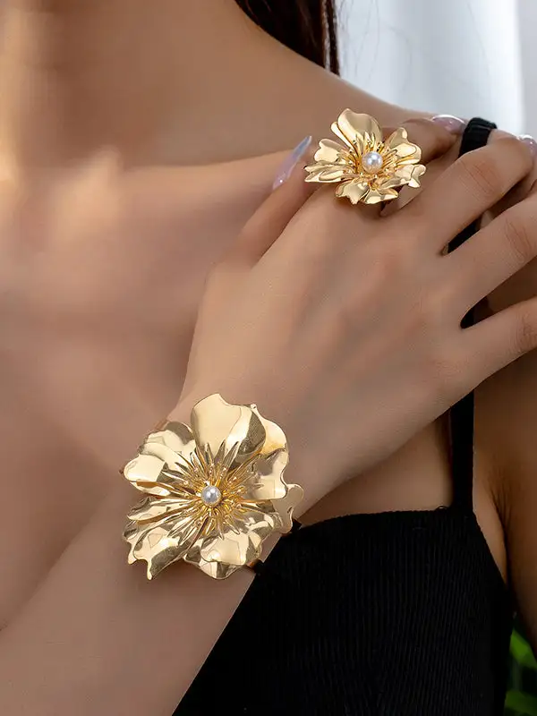 Floral Pearl-Accent Textured Alloy Ring And Bracelet Set