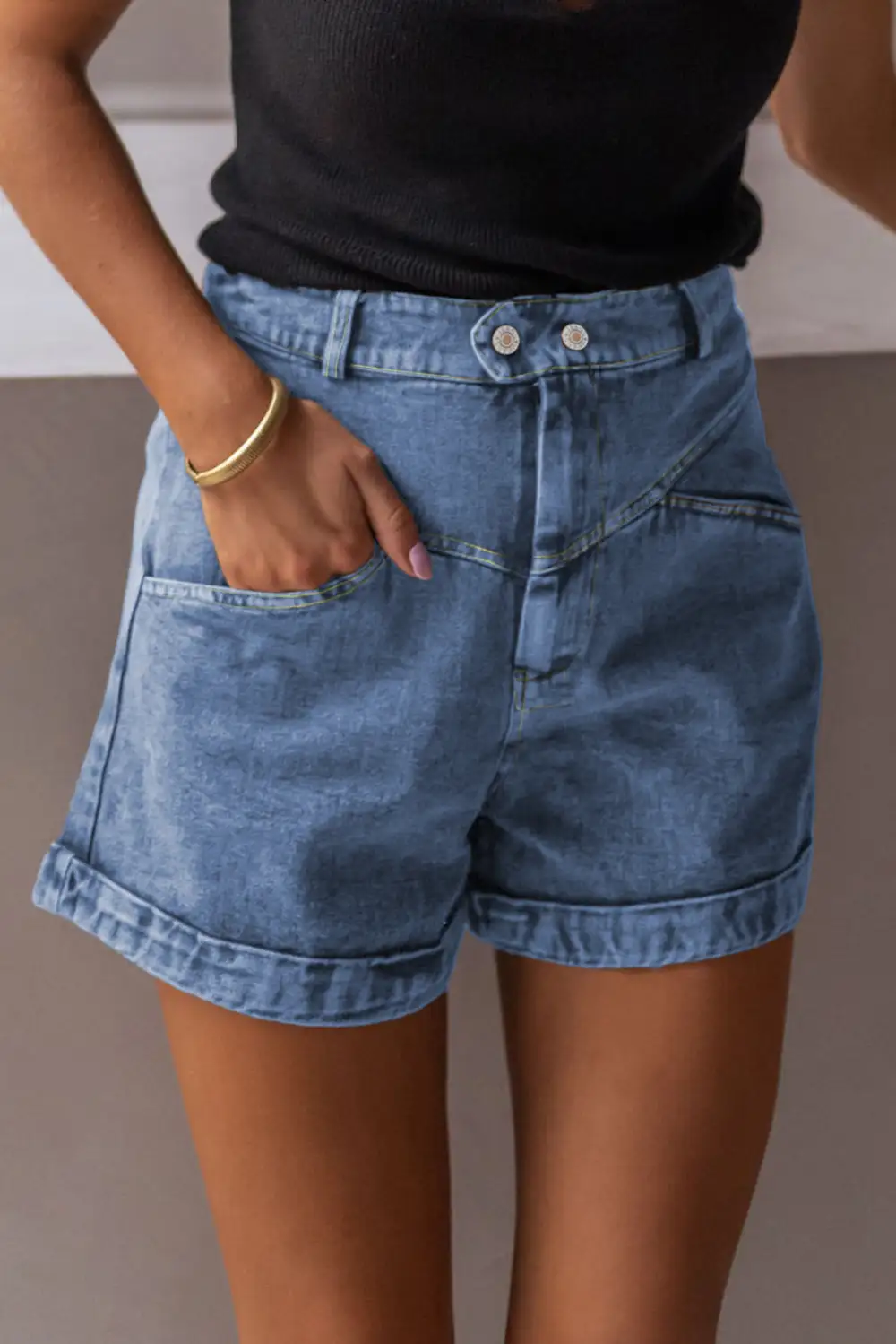 Seam Detail Pocketed Cuffed Hem Denim Shorts