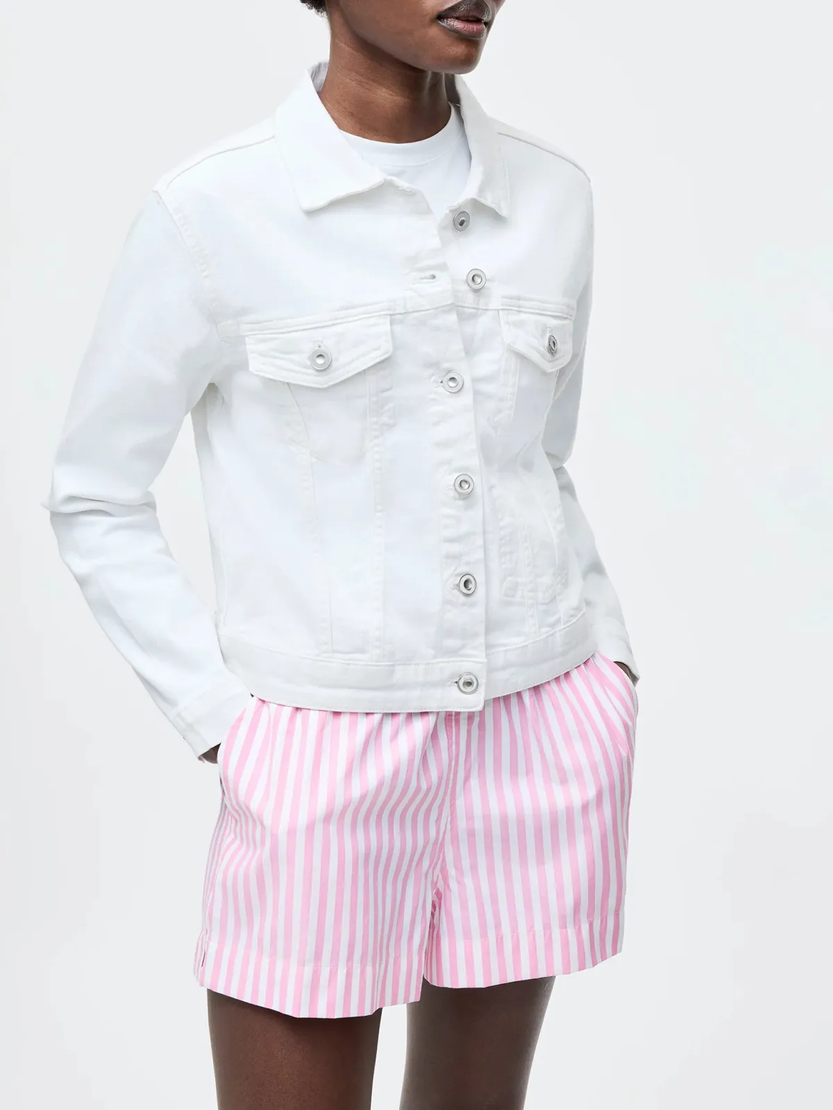 Classic Versatile Short Denim Jacket