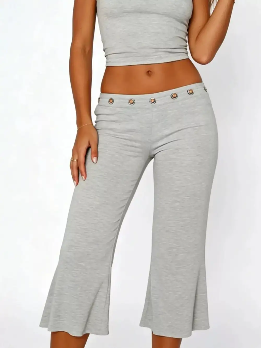 Mid Rise Capris Pants