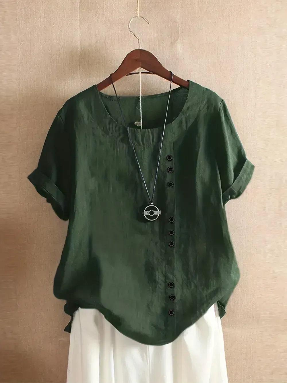 Plus Size Solid Button Decor Short Sleeve T-shirt, Women's Plus Casual Round Neck Tee
