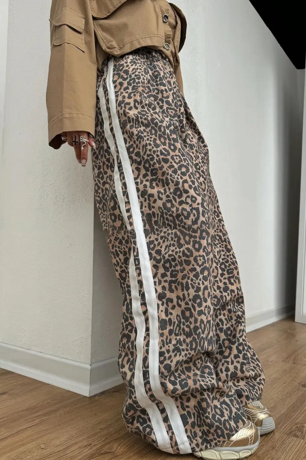 Leopard-Print High-Waist Wide-Leg Pants