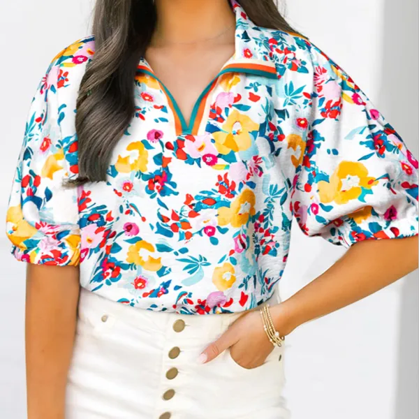 Softly Styled Floral V-Neck Short Sleeve Blouse