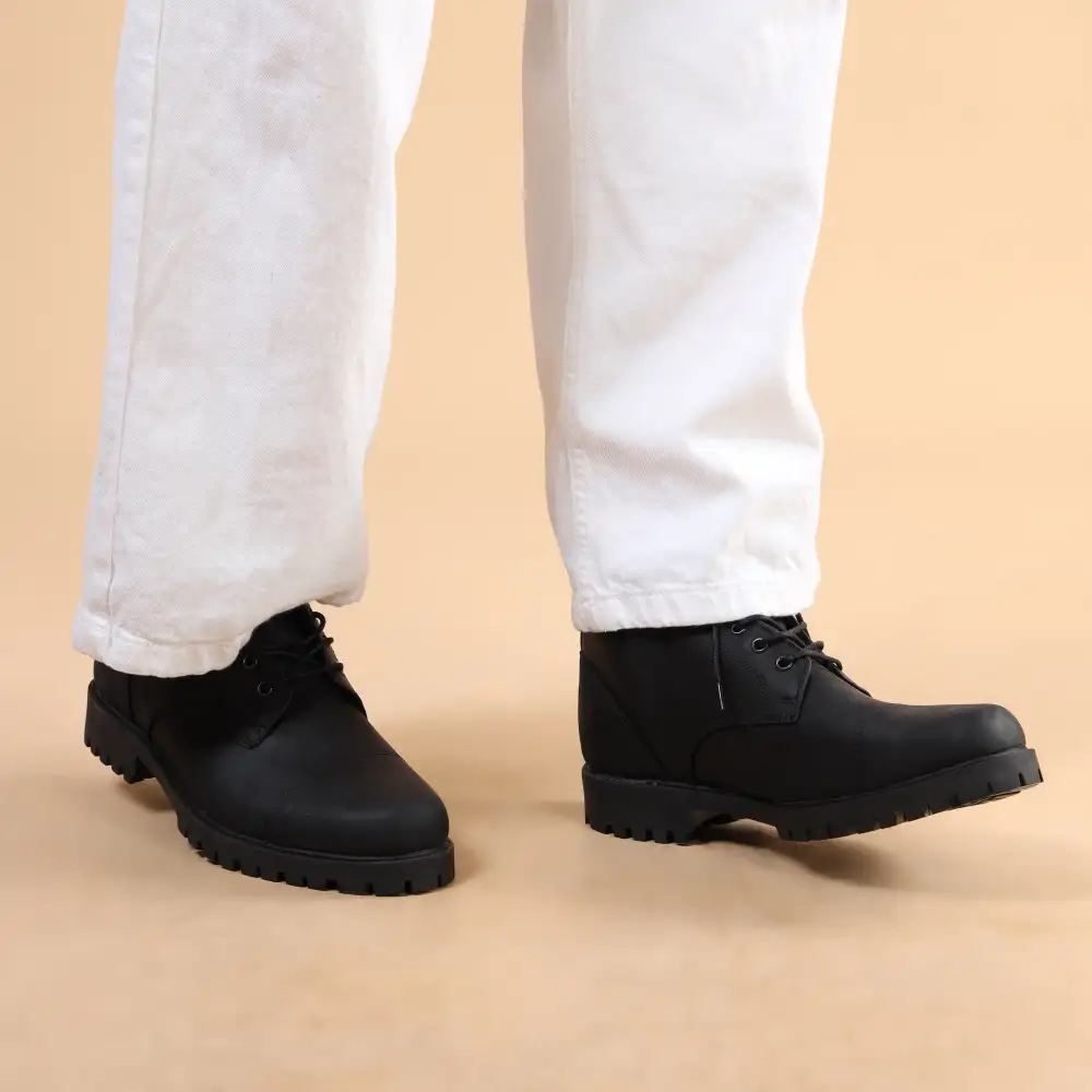 Men's Relaxed Everyday Lace Up Round Toe Riding Boots