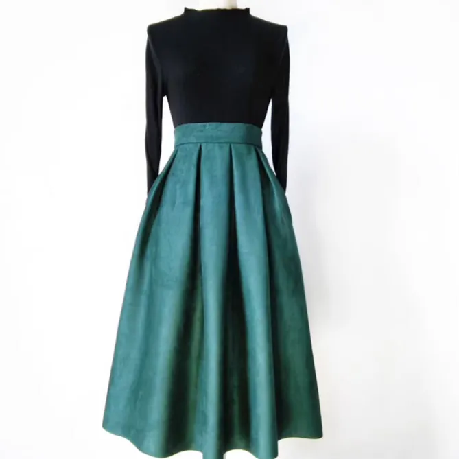 Clean Polished Everyday Casual Skirt