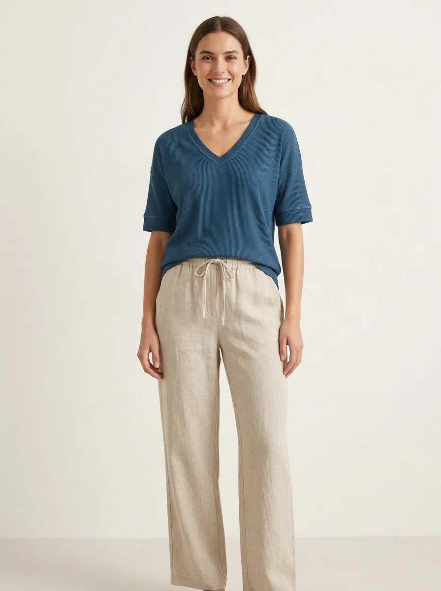 Comfort-Look Women's V-Neck Shirt