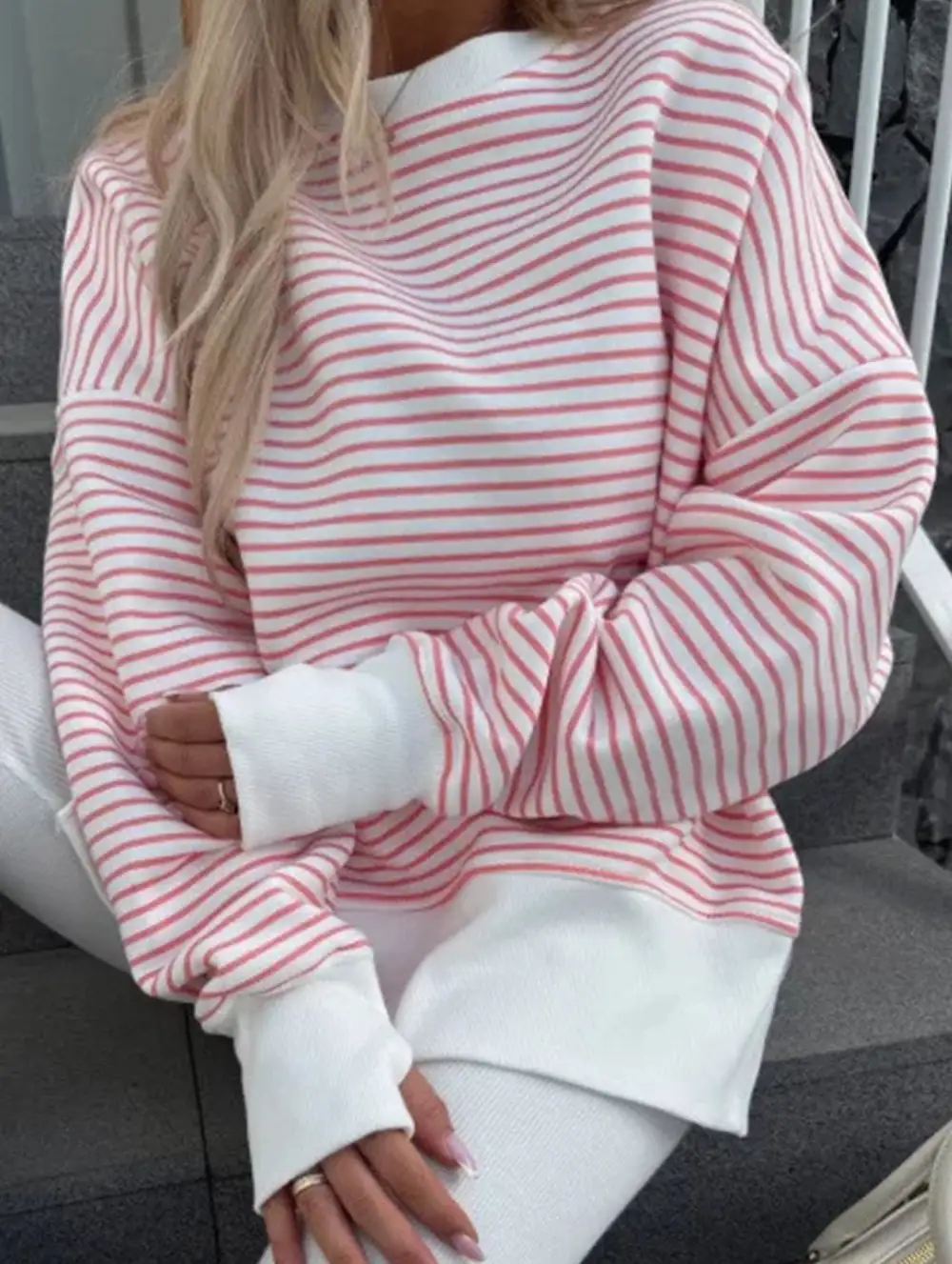 Crew Neck Striped Pullover Sweatshirt