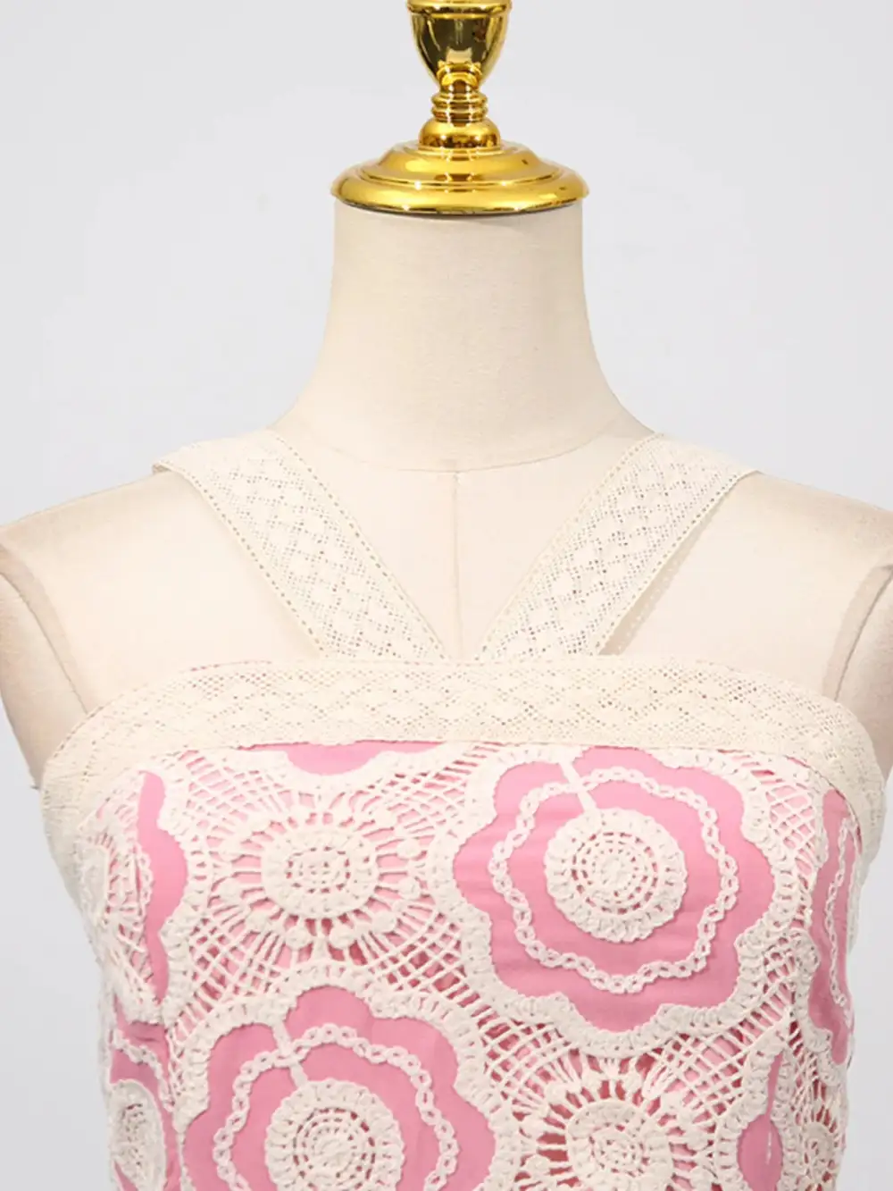 Lace Tiered Sleeveless Midi Dress