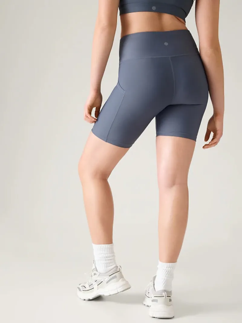 Pocketed Biker Shorts For Functional Active Style