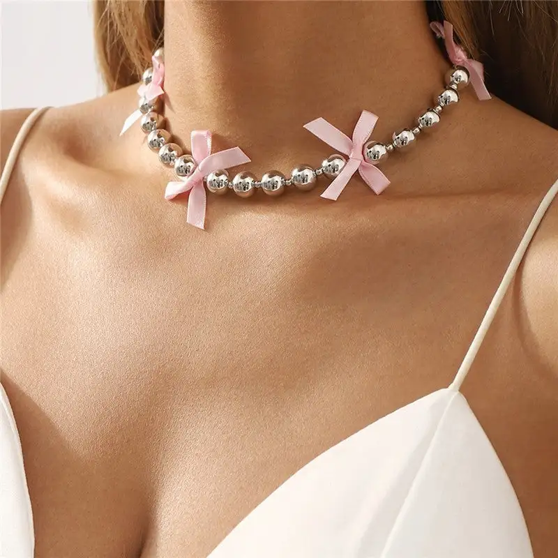 Bow Beaded Necklace