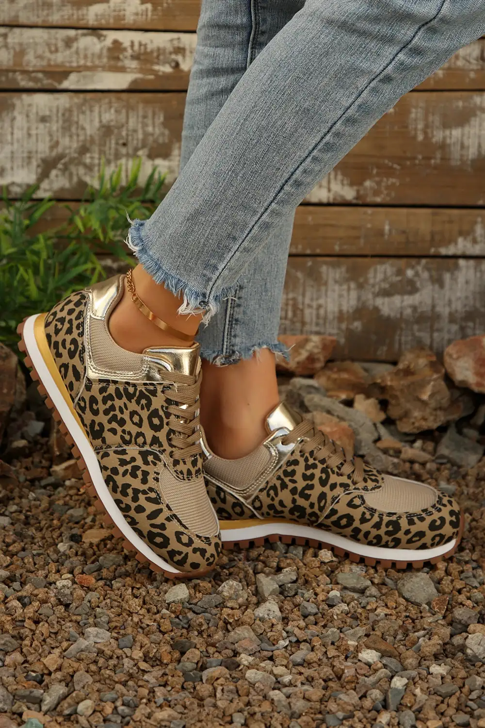 Textured Leopard Faux Suede Patchwork Lace-Up Casual Sneakers
