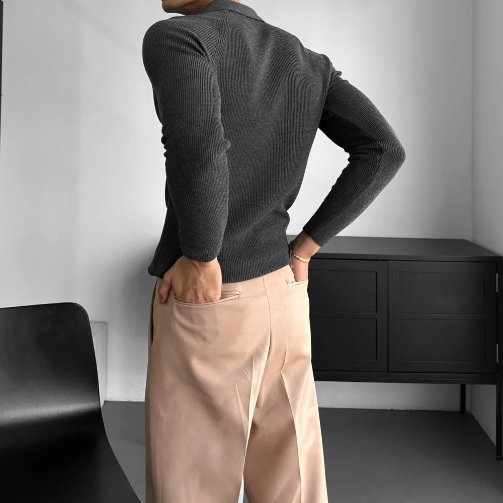 Tailored Collared Sweatershirt